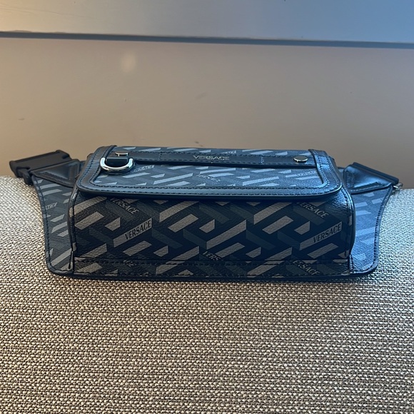 Versace unisex la Greca leather logo monogram all over sling or belt bag NEW - Picture 8 of 11